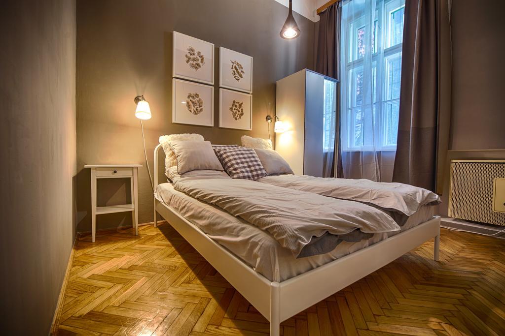 Logement Sous le Château Boedapest Buitenkant foto