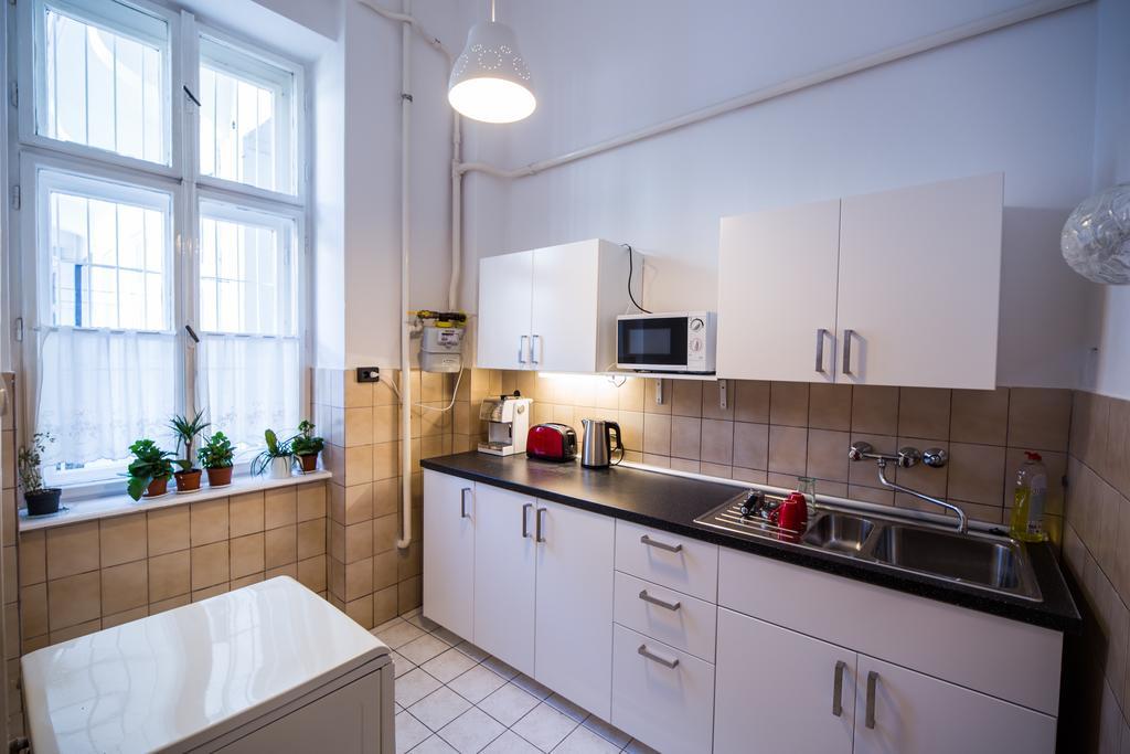 Logement Sous le Château Boedapest Buitenkant foto